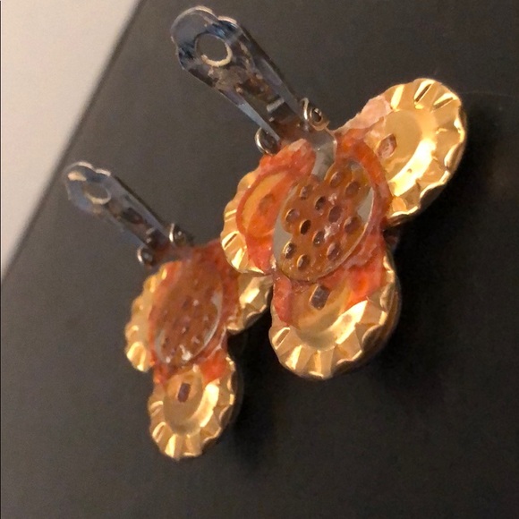 HOT PINK IRIDESCENT RHINESTONE GEM GOLD EARRINGS - Picture 9 of 15